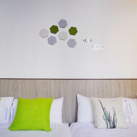 Grano-House Hostel Taichung Bagian luar foto