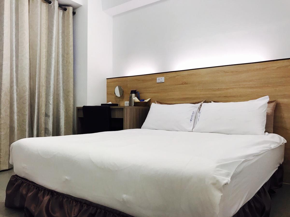 Grano-House Hostel Taichung Bagian luar foto
