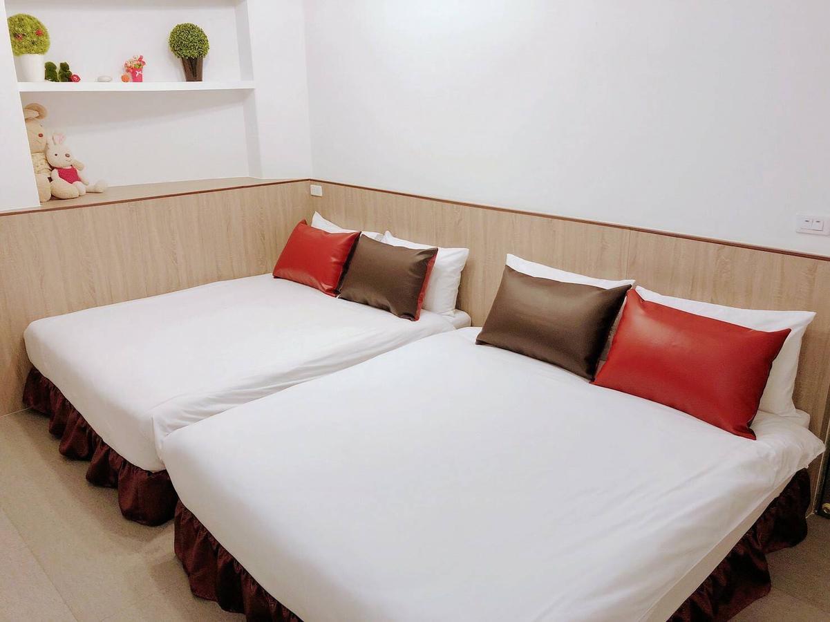 Grano-House Hostel Taichung Bagian luar foto